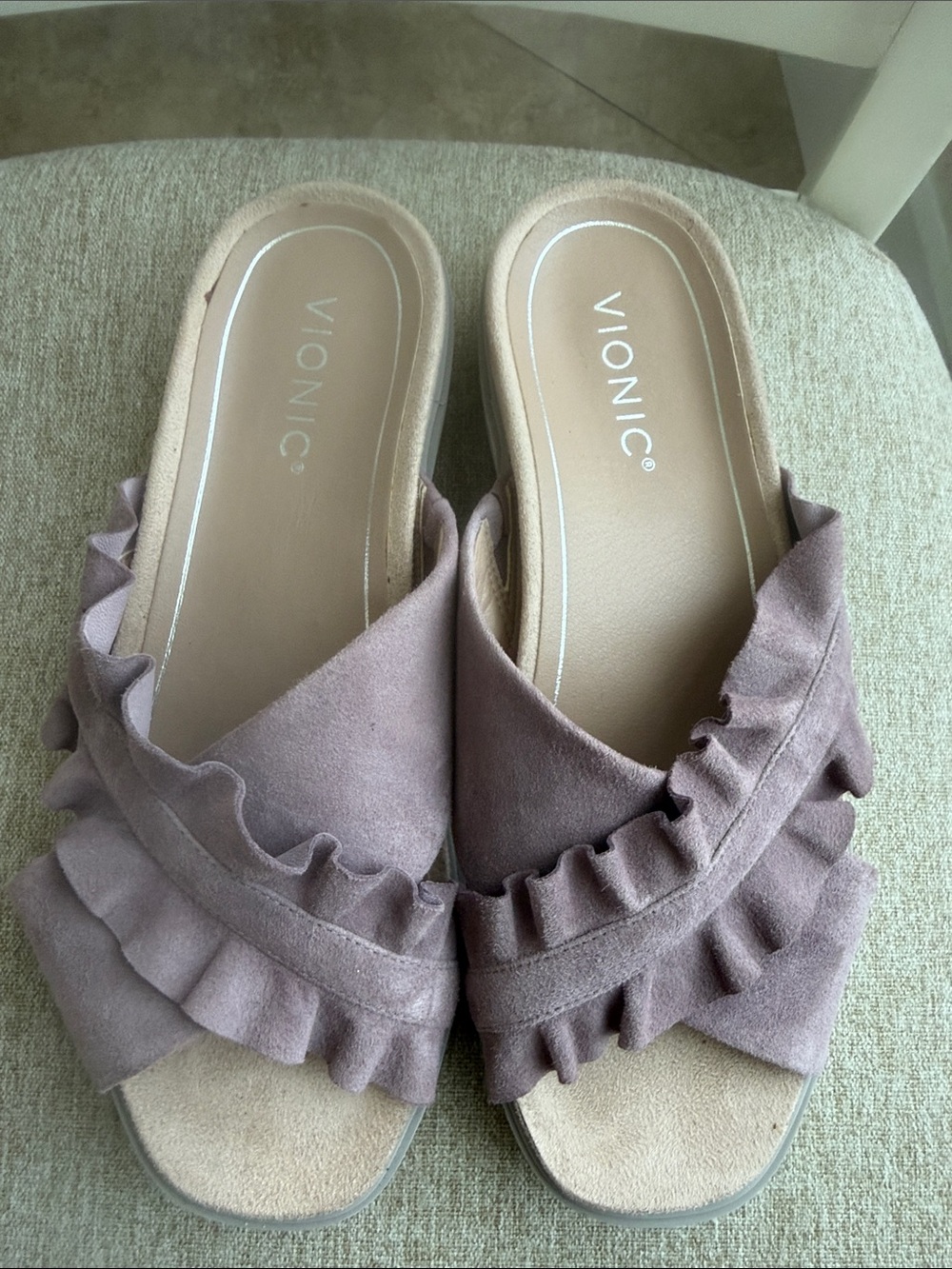 Vionic Women's Ruffle Slide Sandals — Mauve Women’s 8